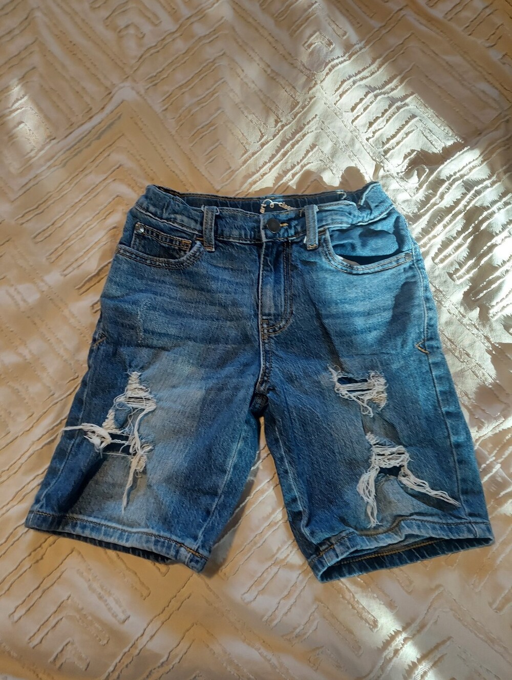 Art Class Boys Distressed Jean Shorts Medium (8) Adjustable Waist Blue Denim